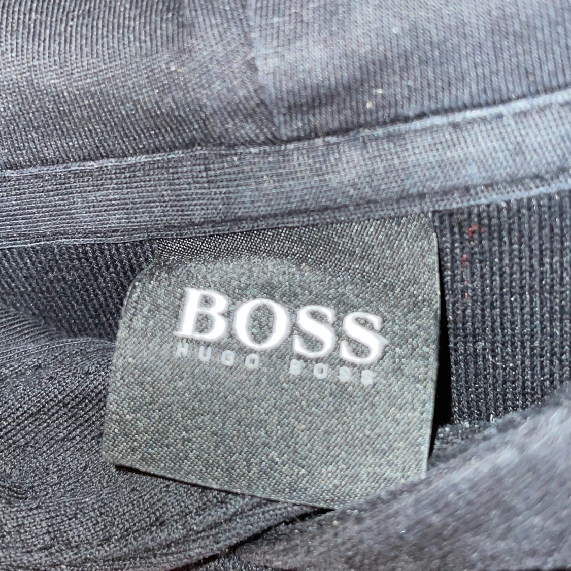Svart Hugo Boss med blå logga - 4