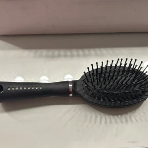 Hårborste - Fick den, vet inte vart ifrån❤️