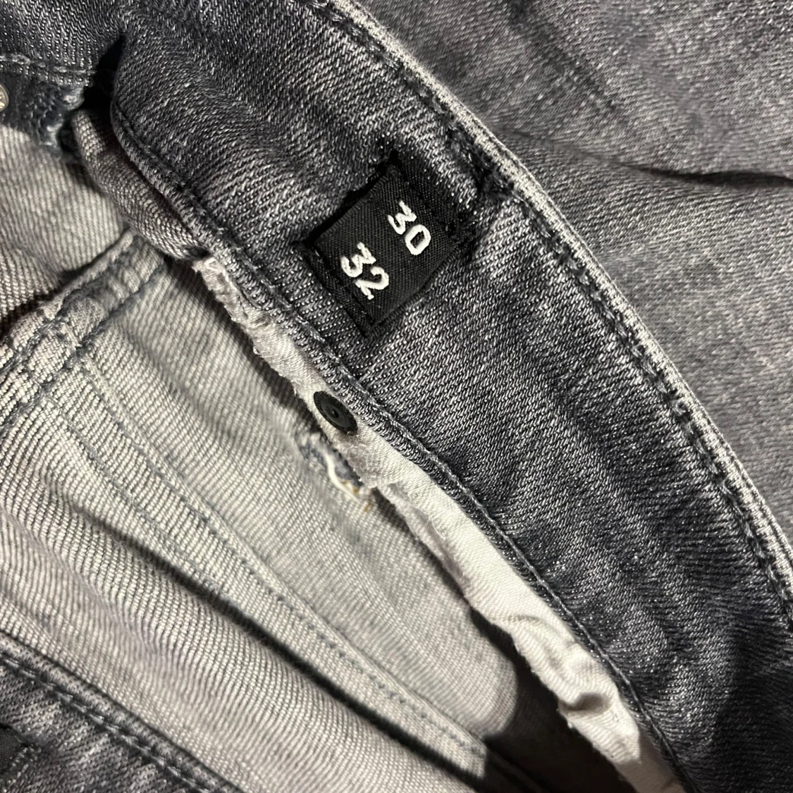 Grå jeans från Jack & Jones - 2