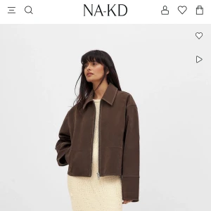 SÖKER!! Mockajacka NA-KD - Söker denna jackan i fuskmocka från NA-KD, storlek S💓