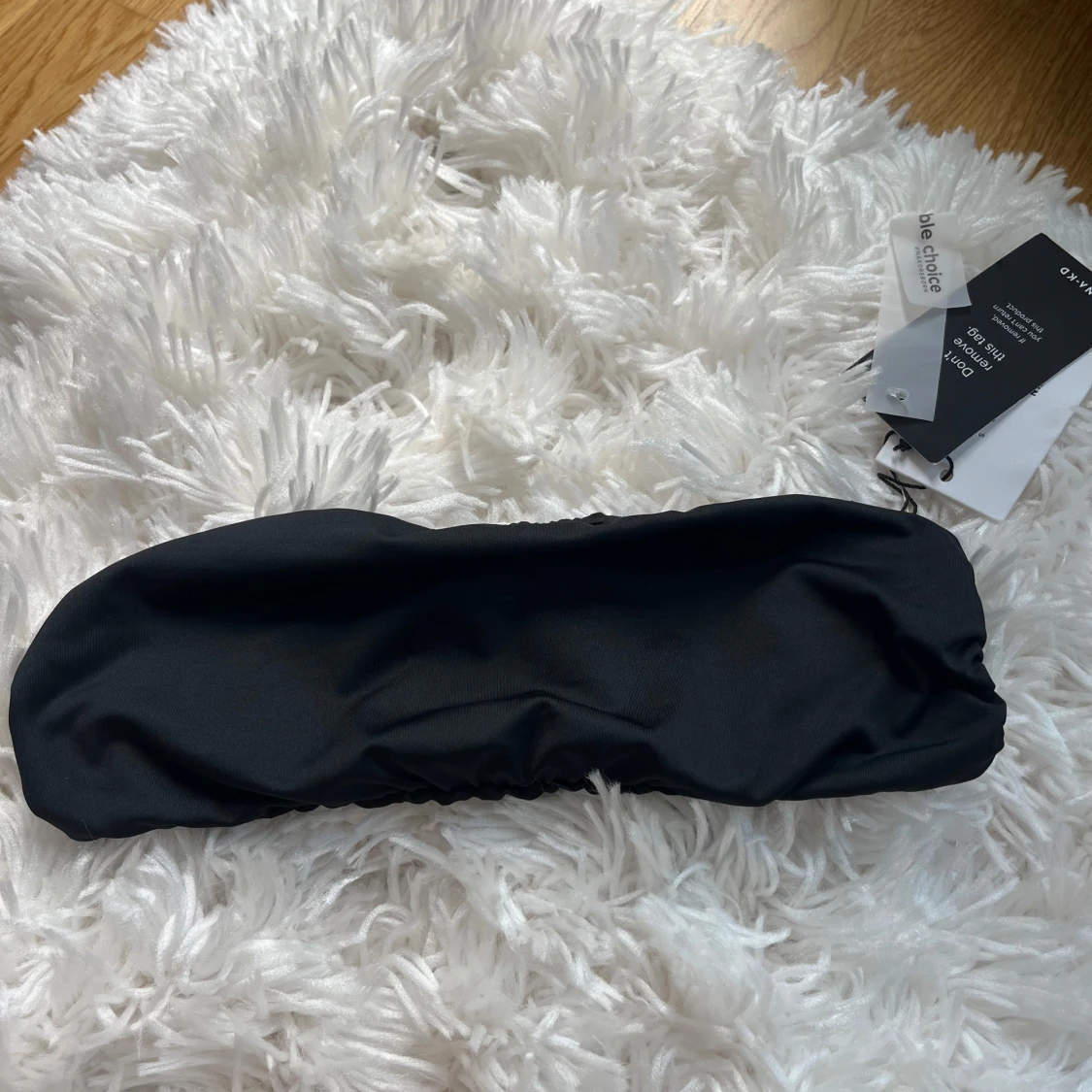 Svart bandeau bikiniöverdel från NA-KD prislapp kvar - 2