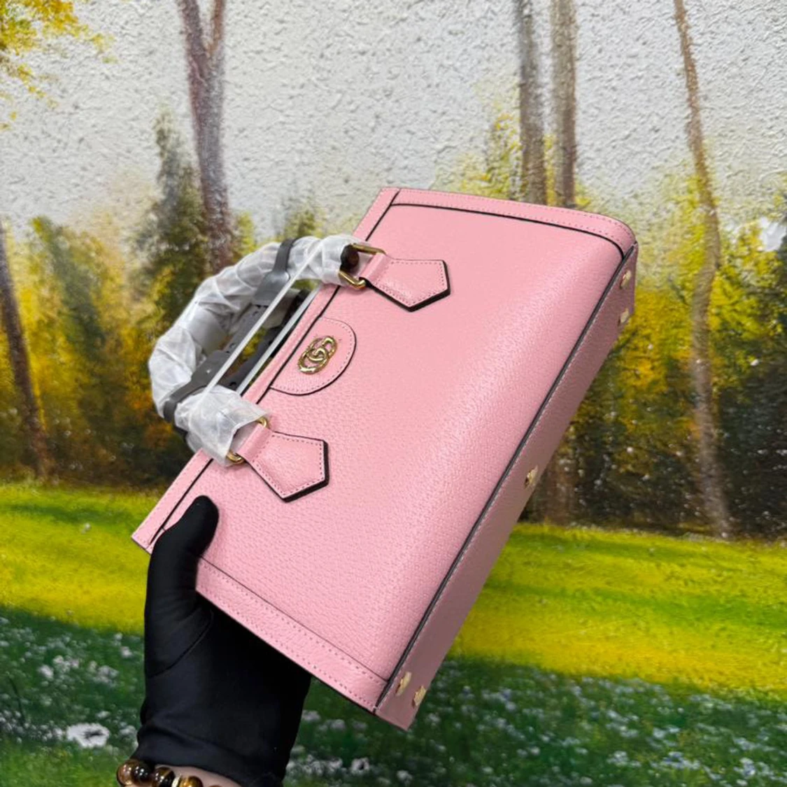 Rosa handväska från Guci i skinn - 3