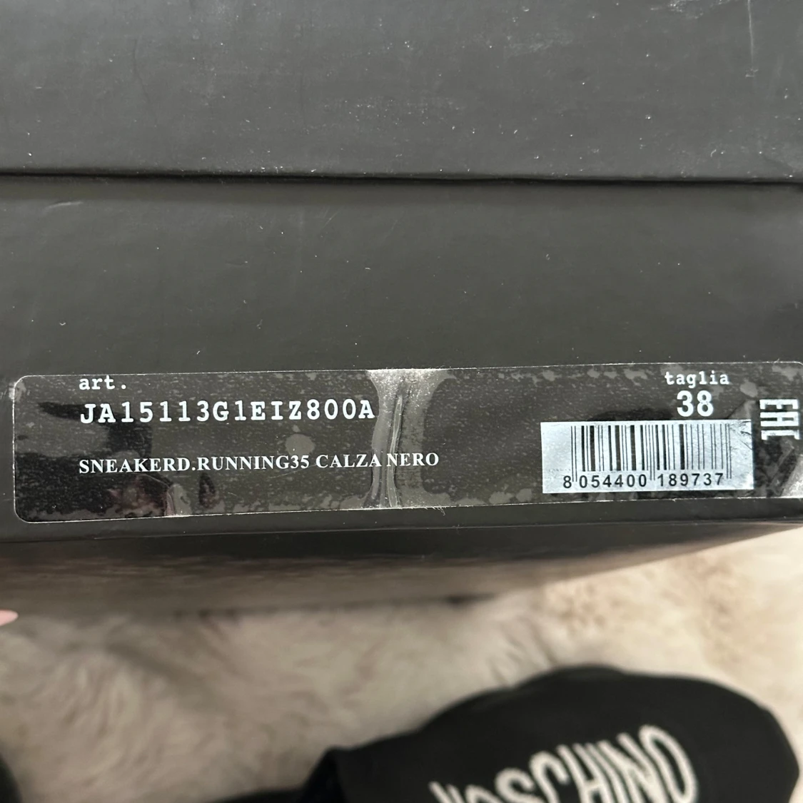 Svarta sneakers från Love Moschino - 4