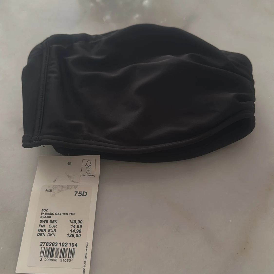 Svart bandeau bikiniöverdel från SOC - 2