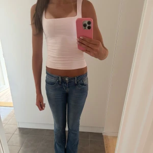 Ljusrosa linne - Säljer detta linne från Gina då det inte har kommit till användning💕