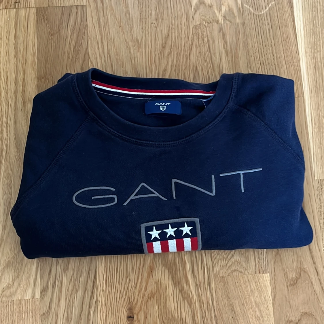 Marinblå sweatshirt från Gant
