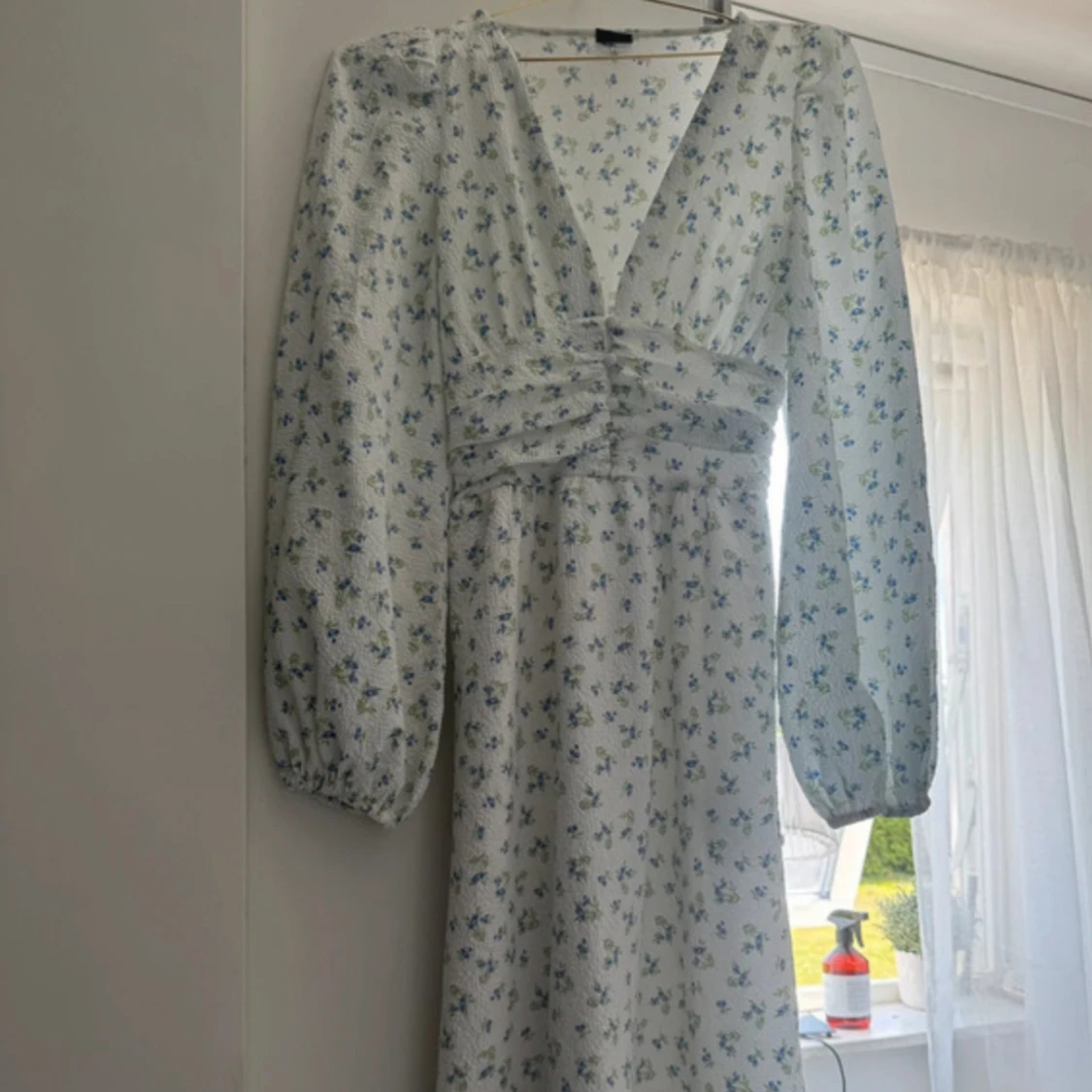 Blommig långklänning från Gina Tricot - 1