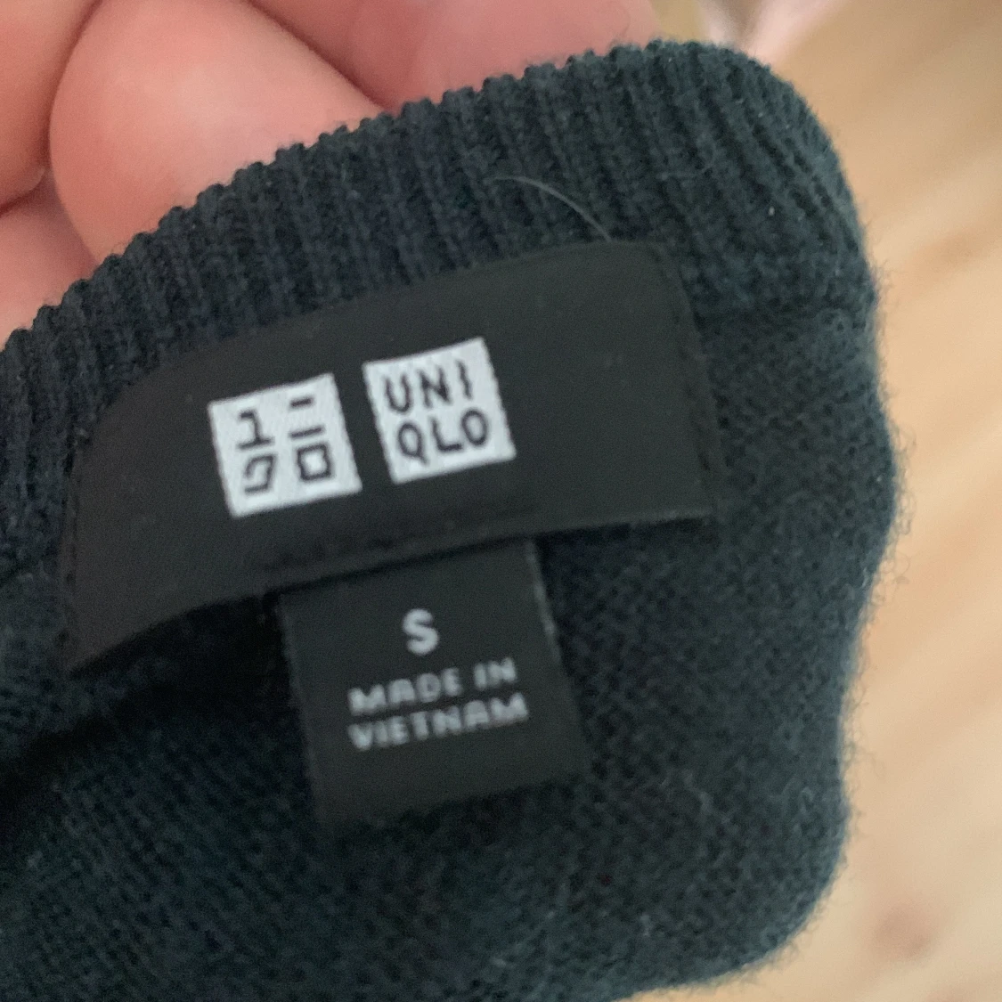 Grön stickad tröja från Uniqlo - 2