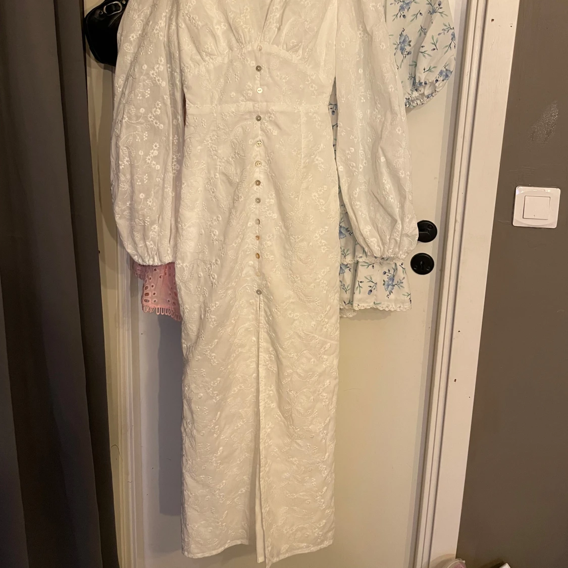 Adoore liknande klänning  - 1