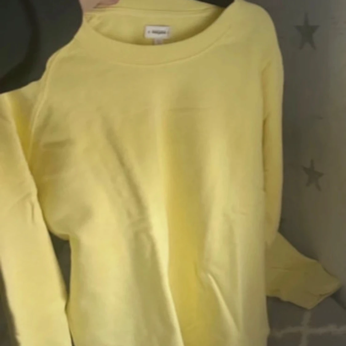 Gul långärmad sweatshirt i bomull