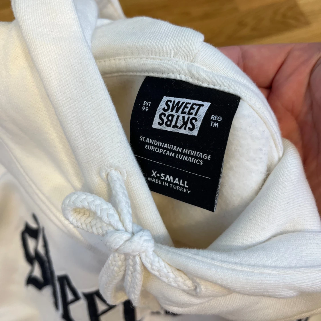 Sweet sktbs hoodie  - 2