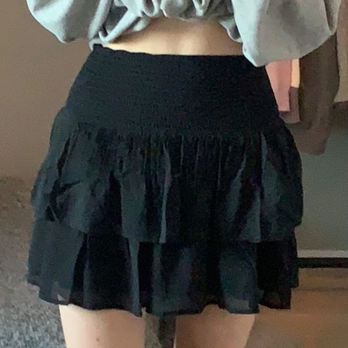 Svart volangkjol - 2