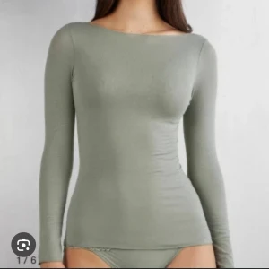 Grön Intimissimi tröja  - Säljer en intimissimi tröja som inte går att köpa längre 💗