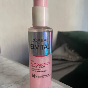 Hair gloss  - Använd super lite, funkar jättebra men råka köpa dubbelt 