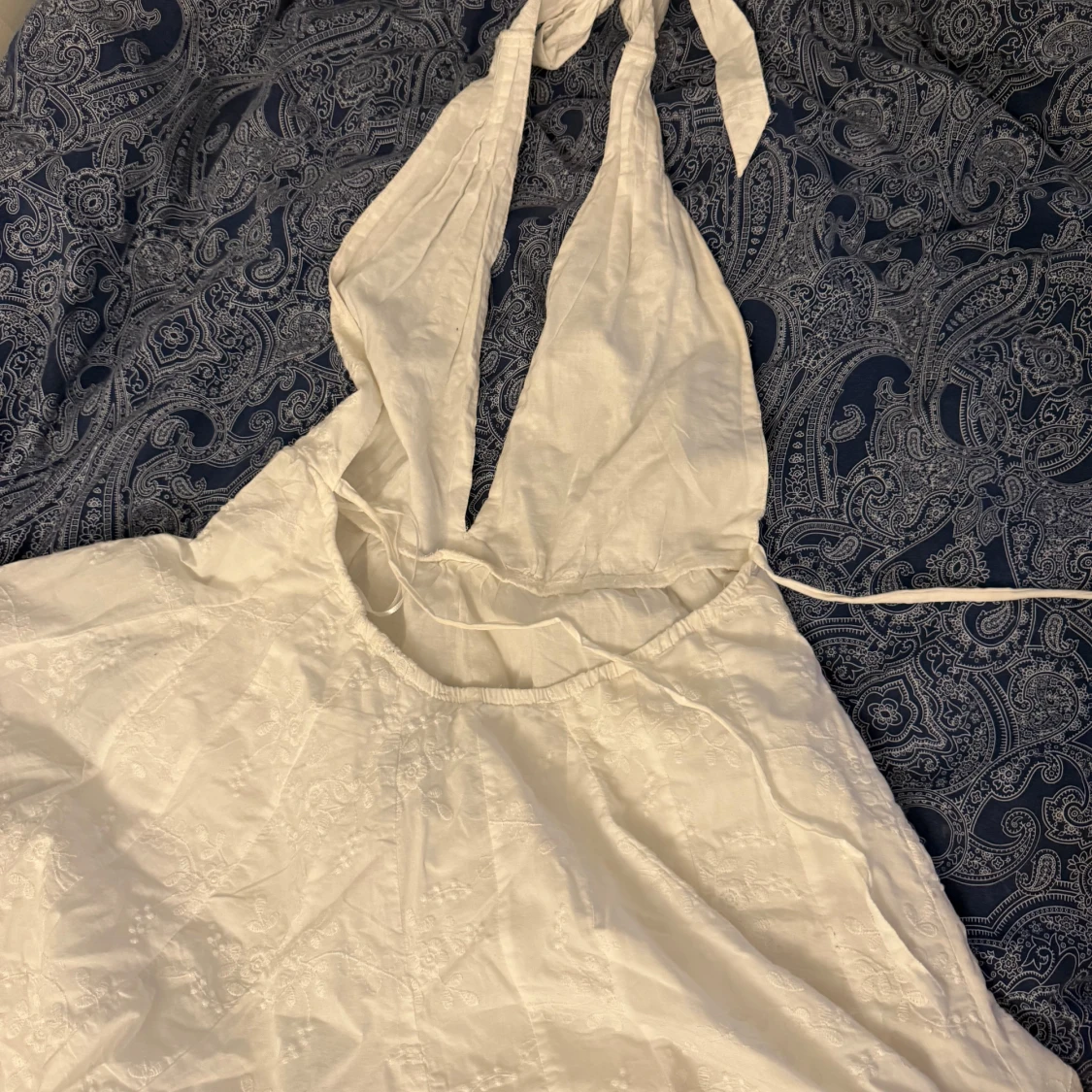 Vit klänning från BikBok - 2