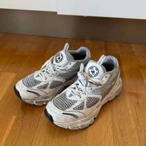 Arigato skor  - Ej tvättade!! Så egentligen mycket finare 