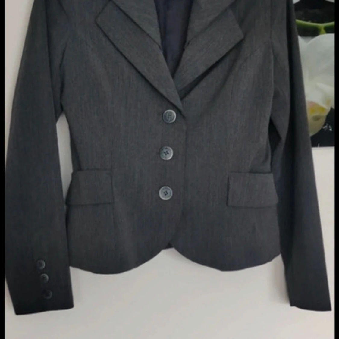 Grå kavaj från Orsay