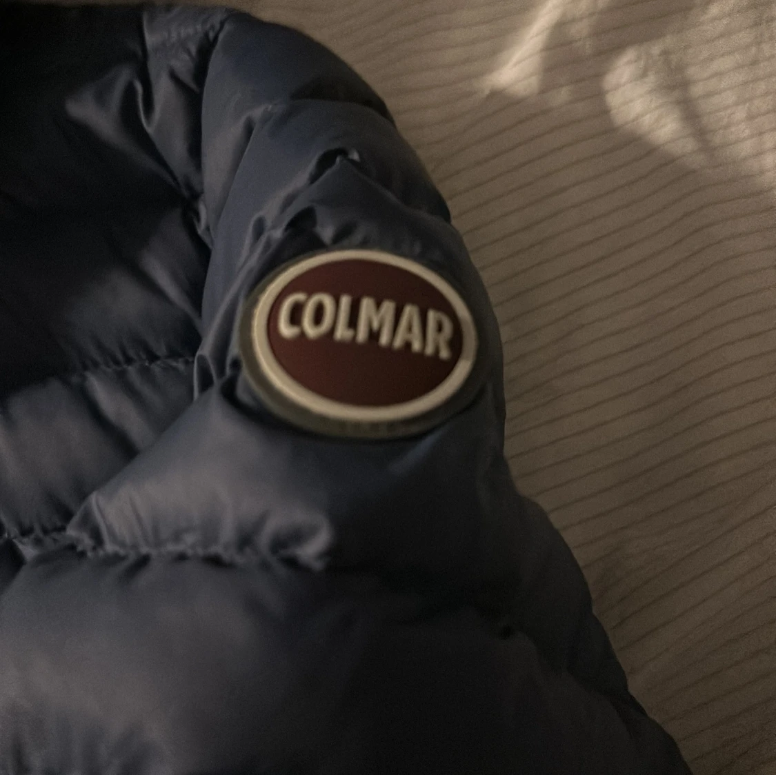 Blå pufferjacka från Colmar - 3