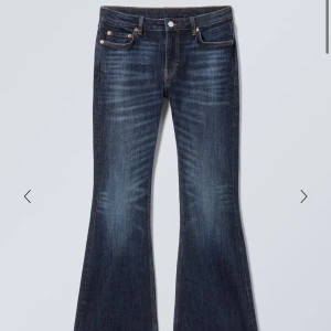 Weekday jeans - Storlek 30/32💕