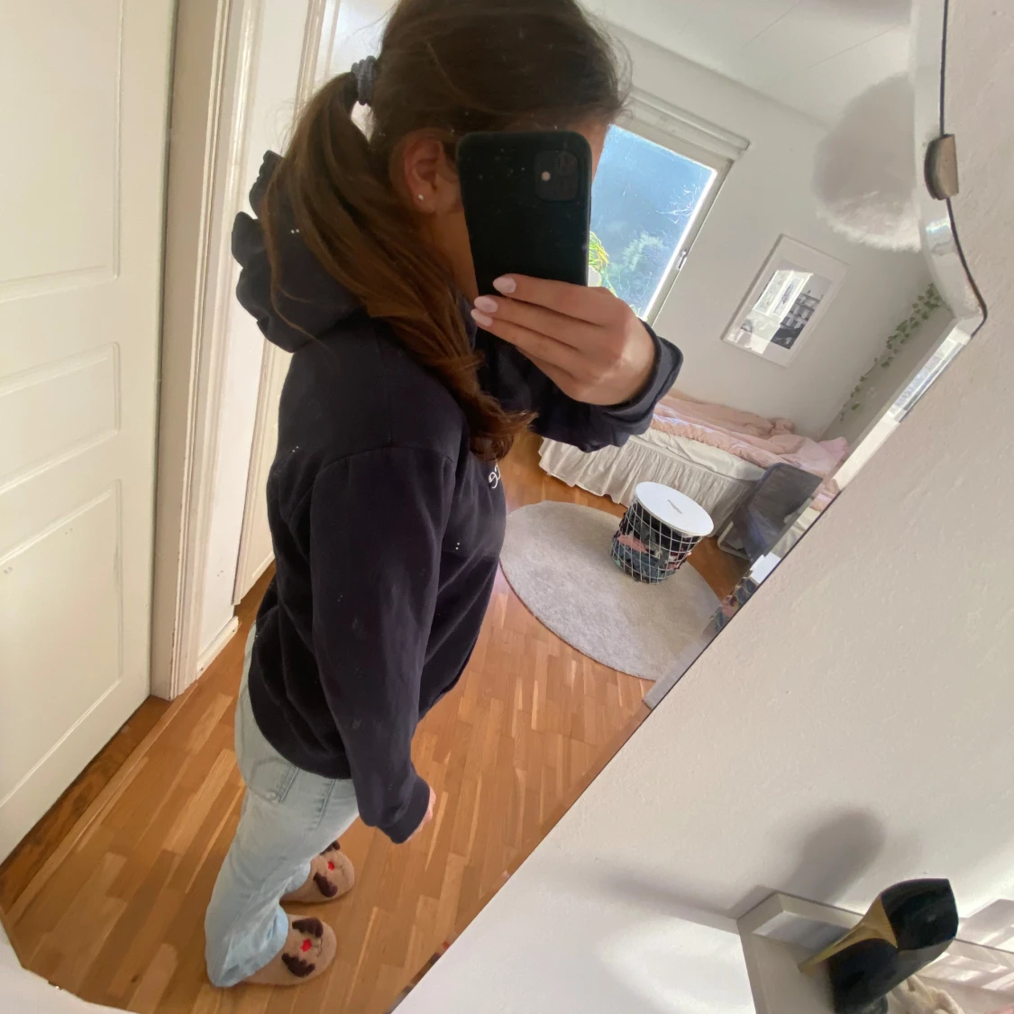 Mörkblå Peak Performance hoodie - 1