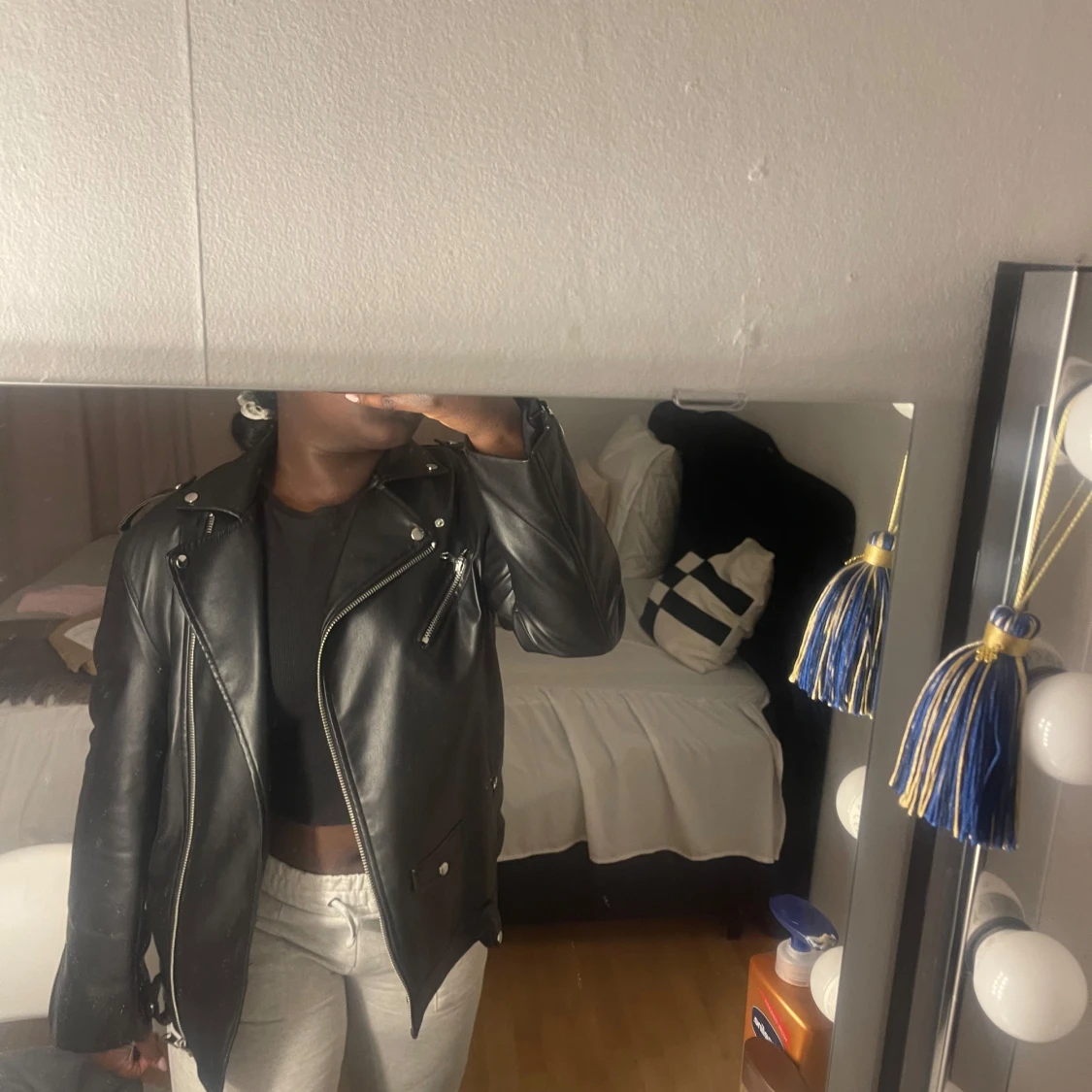 Svart skinnjacka från Stradivarius - 1