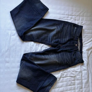 Weekday cheap monday blue denim jeans - Knappast använda. Nästan helt nya