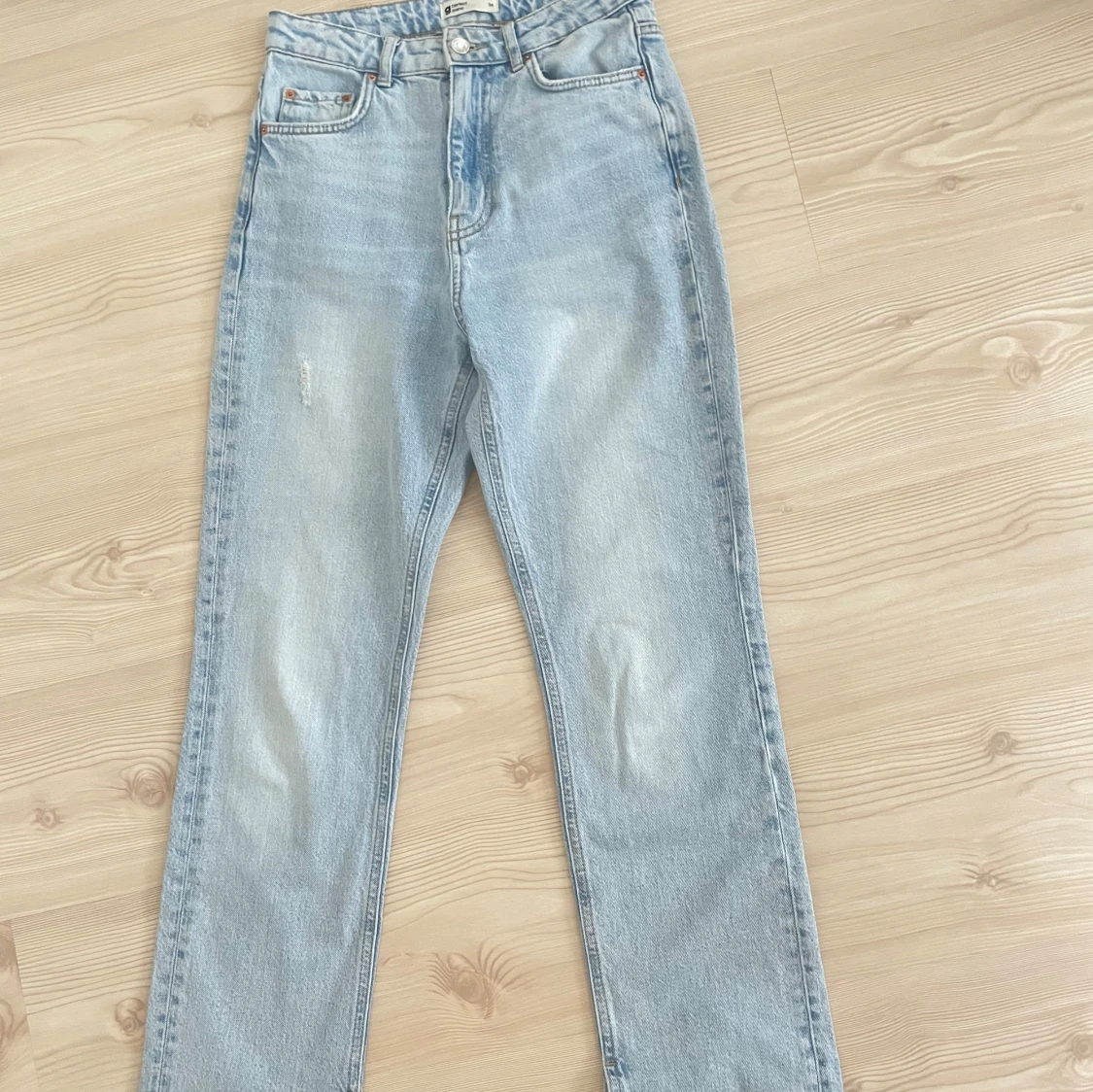 Ljusblå jeans från Gina Tricot - 1