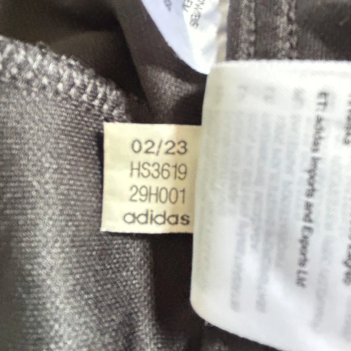 Svarta Adidas träningsbyxor S - 3