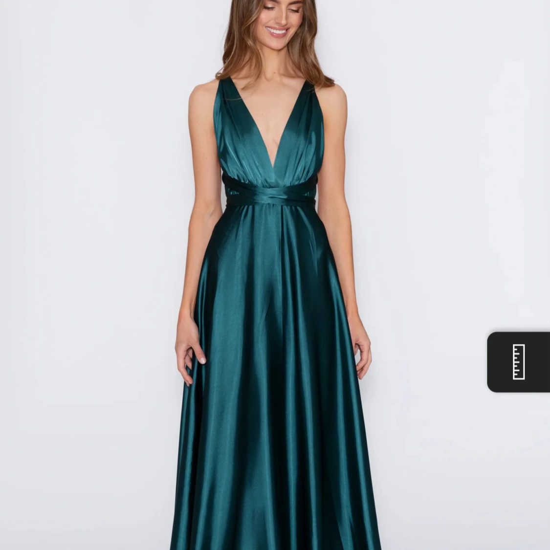 Sage green klänning från ivory field - 2