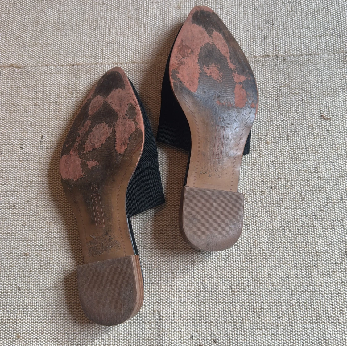 Svarta slip-in skor från Steven New York - 3