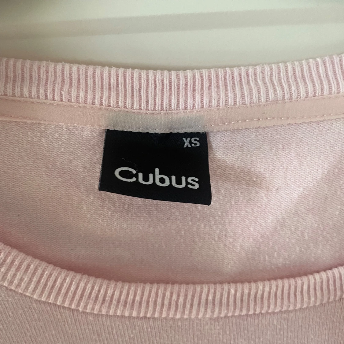 Ljusrosa stickad tröja från Cubus XS - 2
