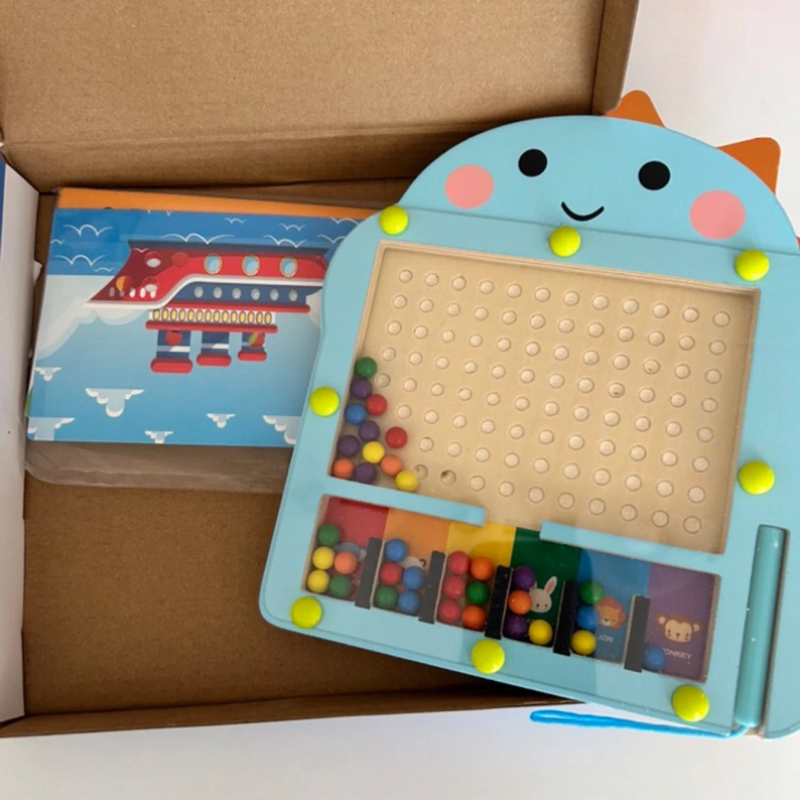 Dinosaur Magnetic Bead - 1