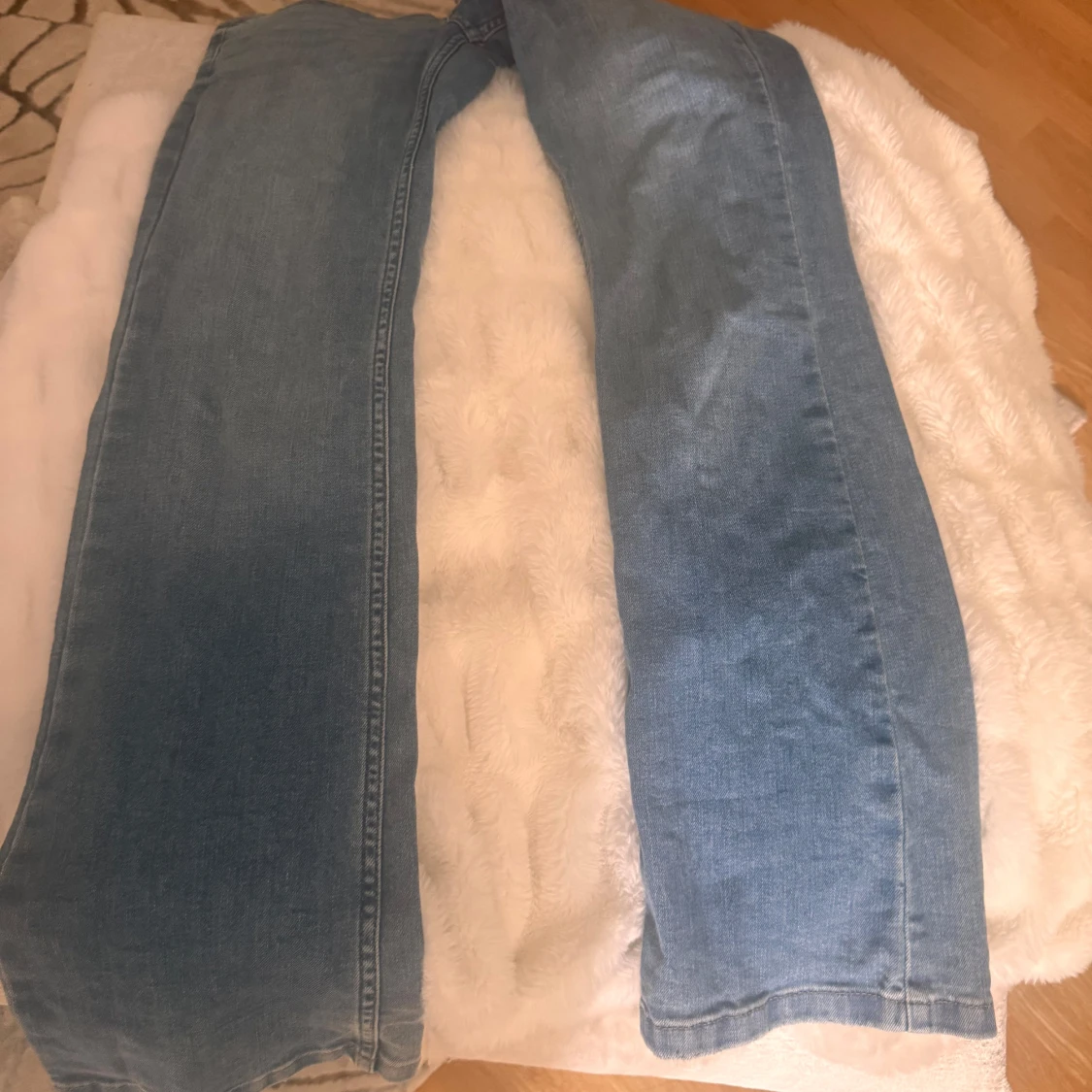 Ljusblå bootcut jeans från Lee - 2