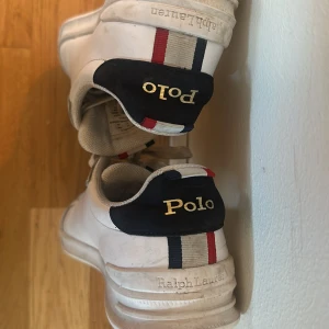 Ralph Lauren  - Använda  kort tid.