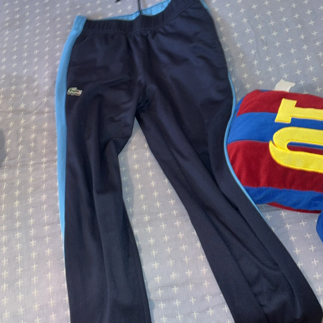 Svarta träningsbyxor från Lacoste,köpt från Johnells för 1.200