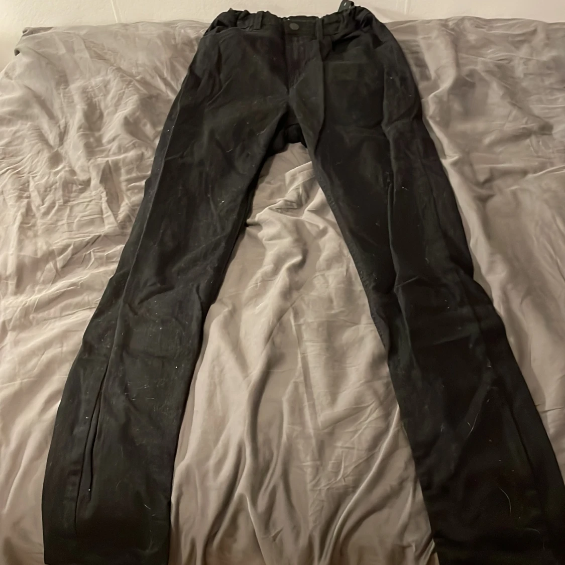 SVARTA BYXOR LINDEX - 1