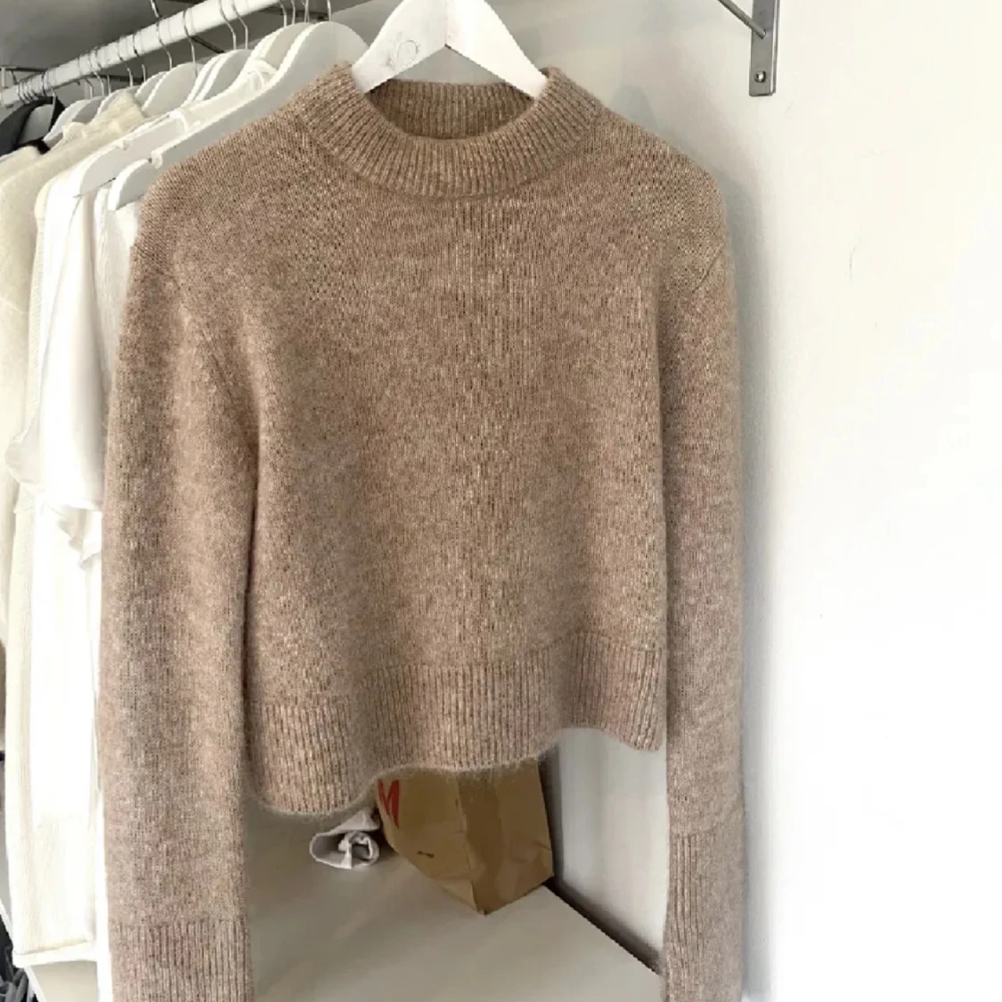Beige mohair stickad tröja från H&M - 2