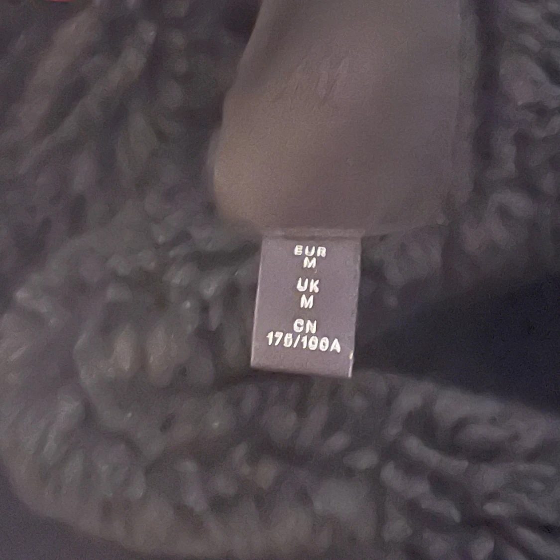 Svart teddyjacka i jeansmodell - 2