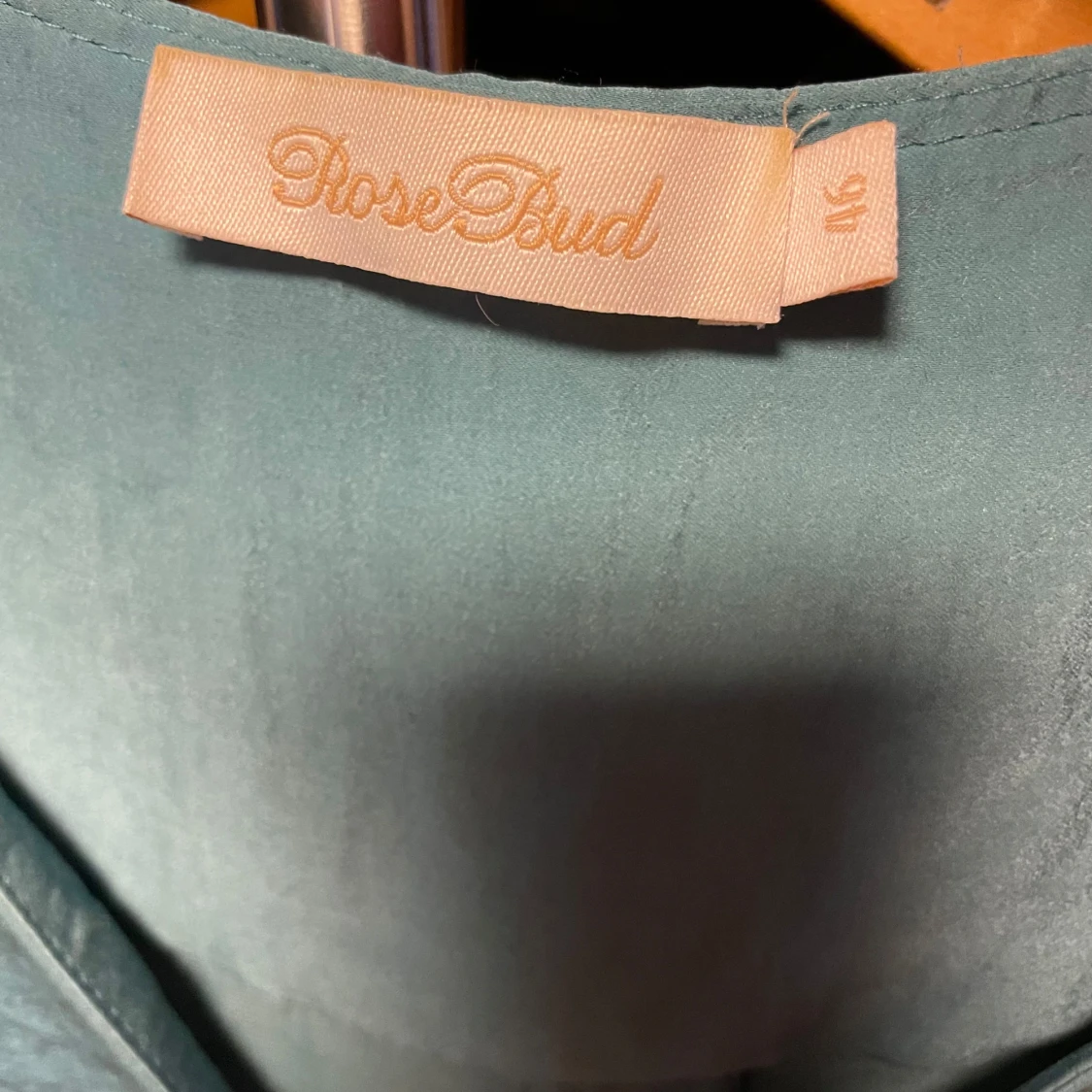 RoseBud v-ringad blus stl 46 - 2