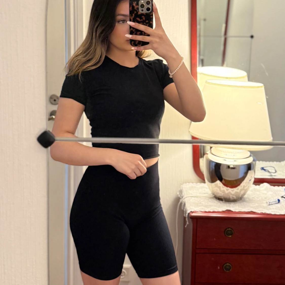 Svarta tränings shorts  - 1