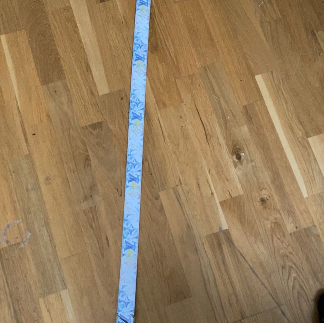  bälte med monogram - 1