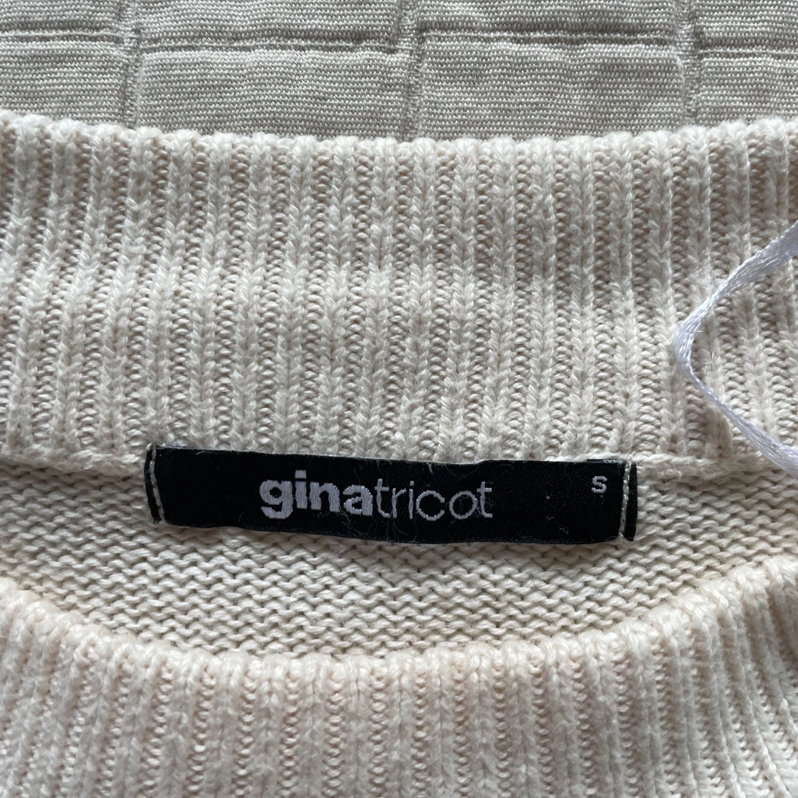 Randig stickad tröja  - 2