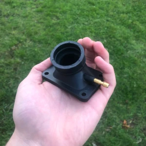 RQ Insug (DER) PWK (35-36 mm) - Ett RQ insug. Passar på Derbi mopederna. Kom aldrig till användning.