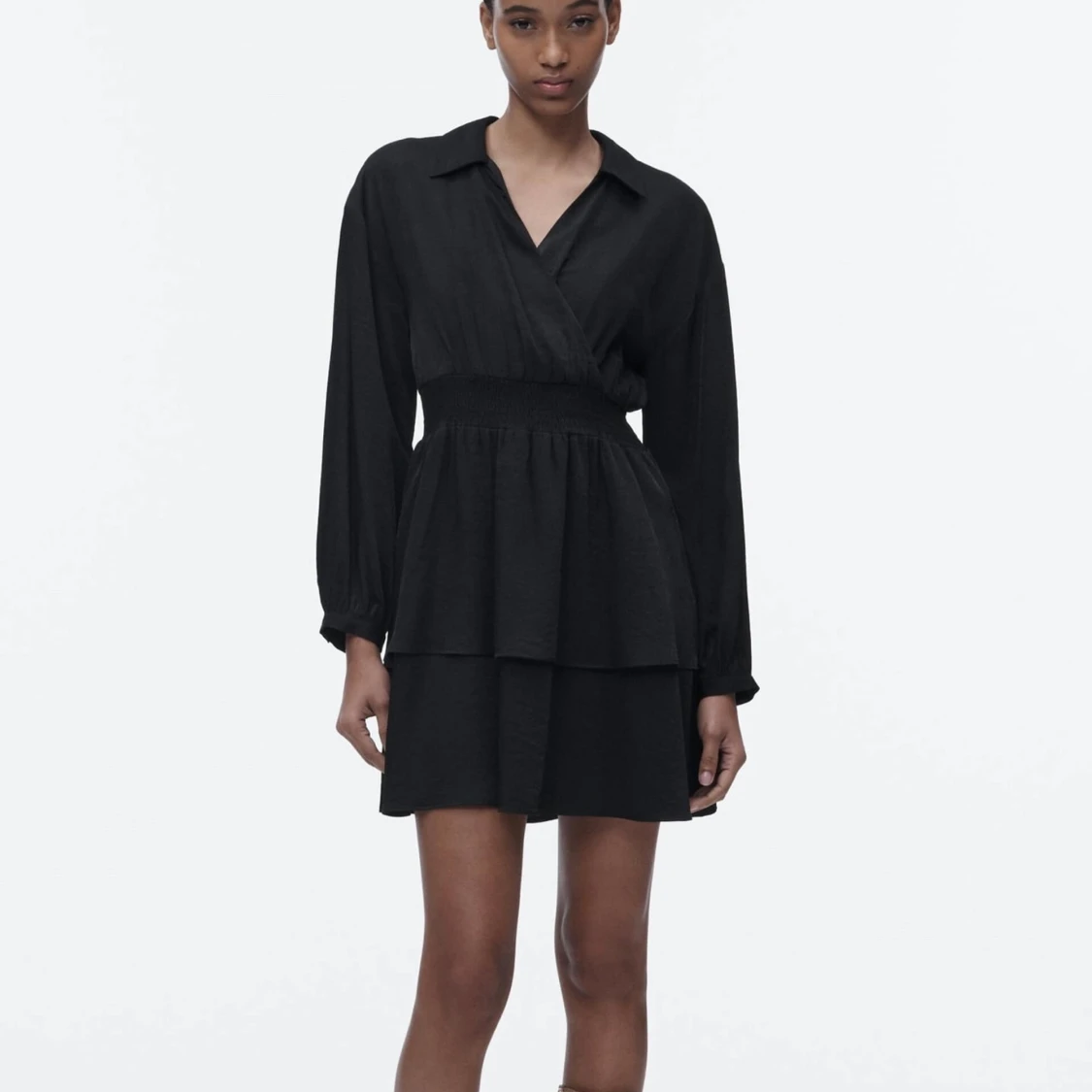 Svart omlottklänning från Zara