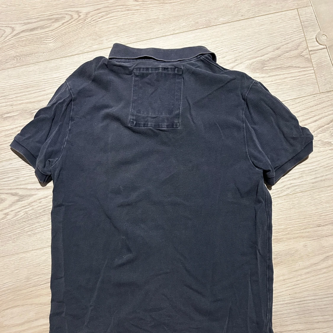 Mörkblå pikétröja från Morris - 2