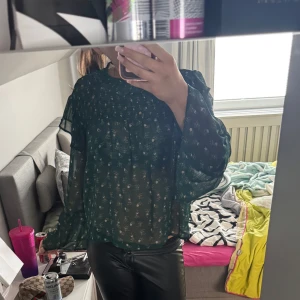 Jätte fin blus - Köpte helt ny aldrig använt