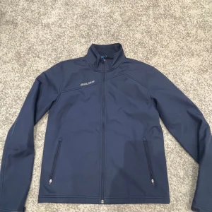 Blå jacka från Bauer - Blå jacka från Bauer