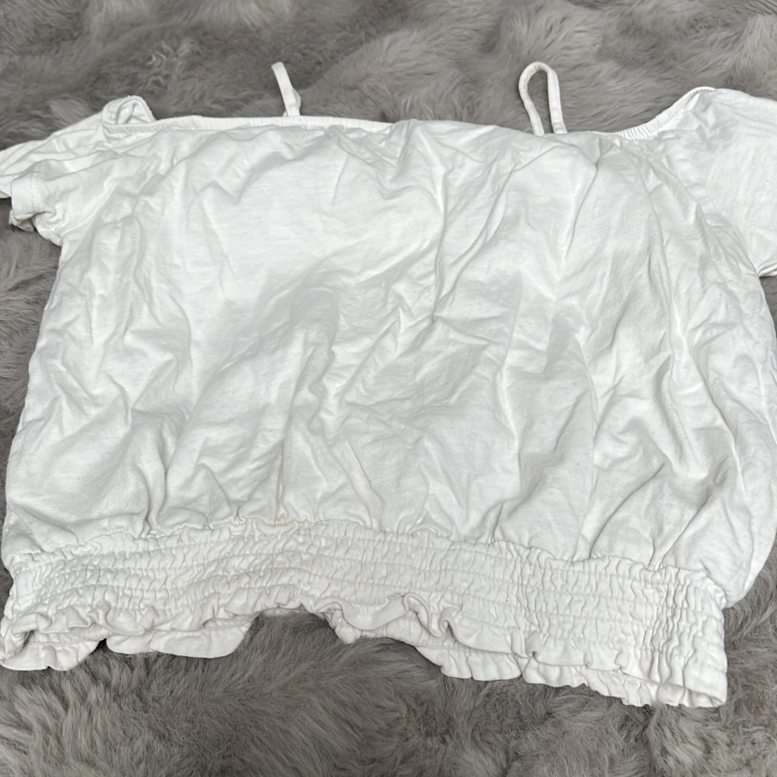 Vit offshoulder topp med knappar - 2