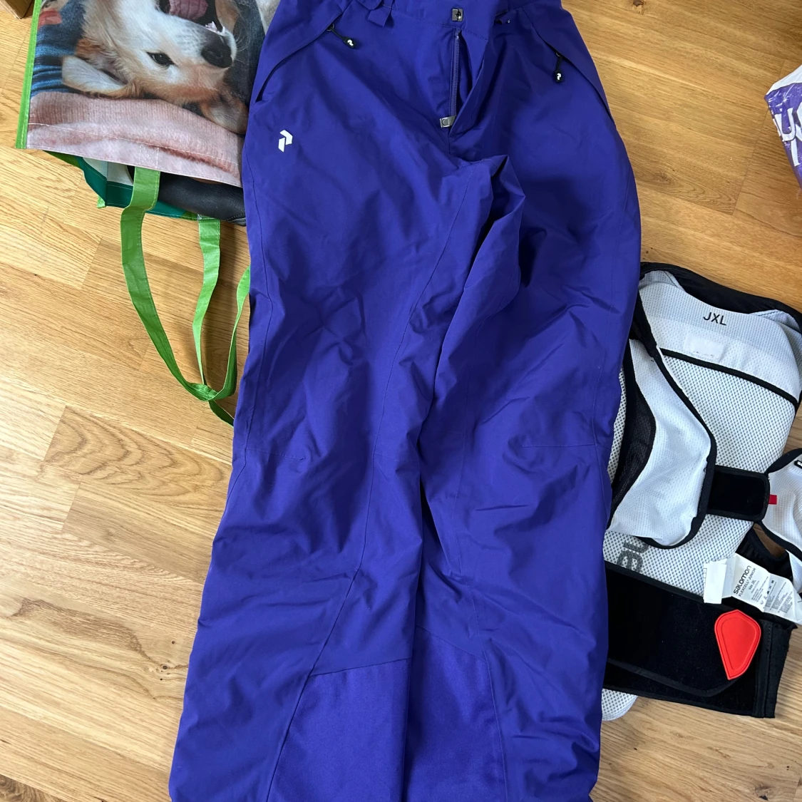 Lila täckbyxor från Peak Performance - 2