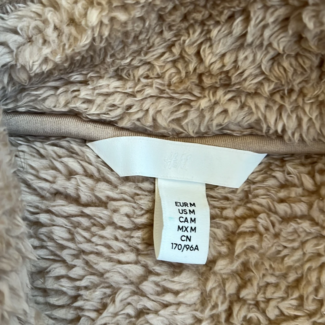 Beige mjuk jacka/kofta - 1